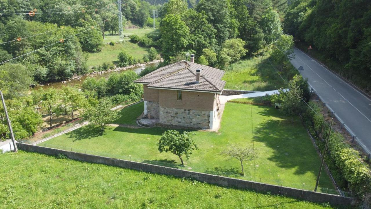 Casa Fresneda Villa Fresneda  ภายนอก รูปภาพ
